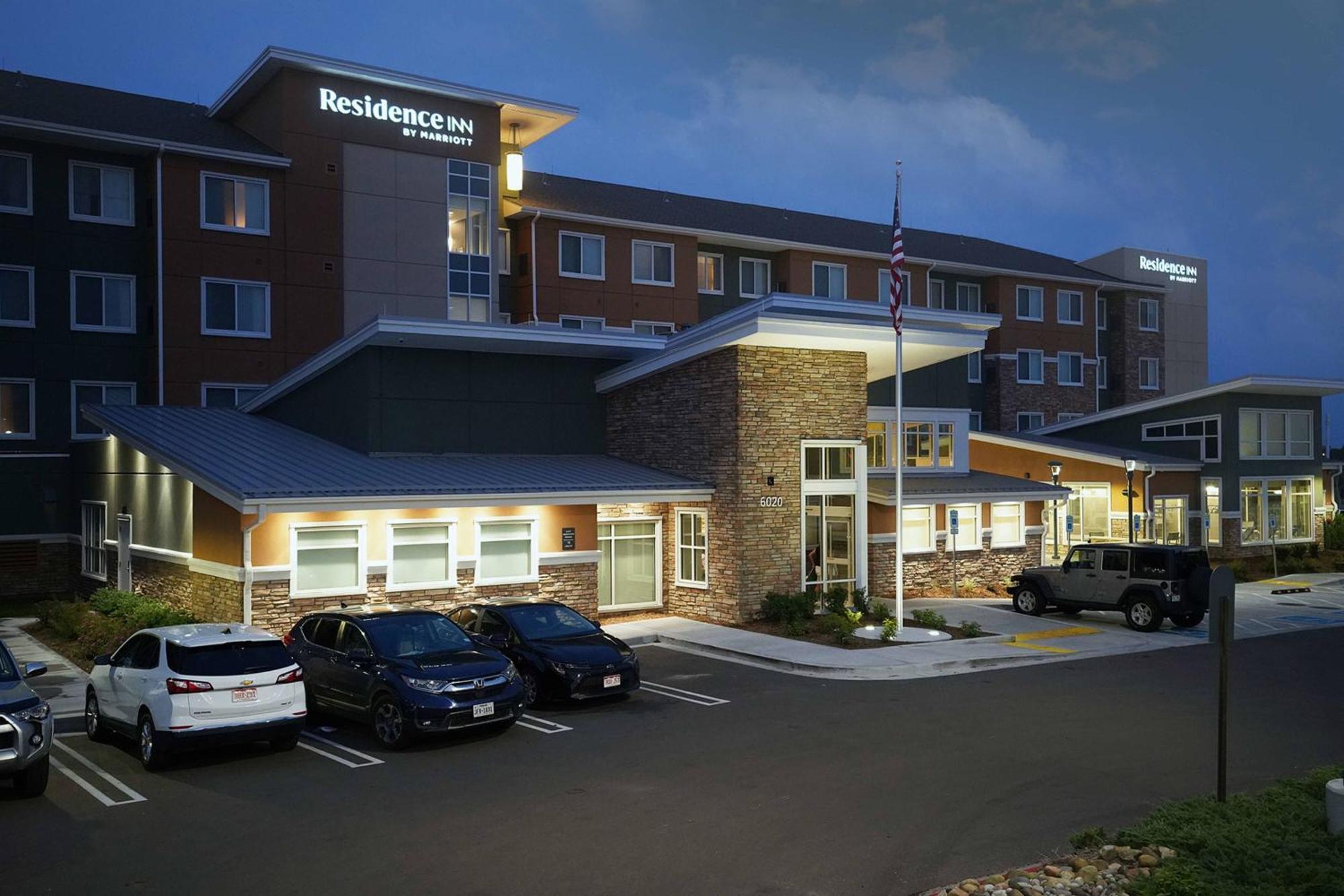Residence Inn By Marriott Colorado Springs First & Main Екстериор снимка