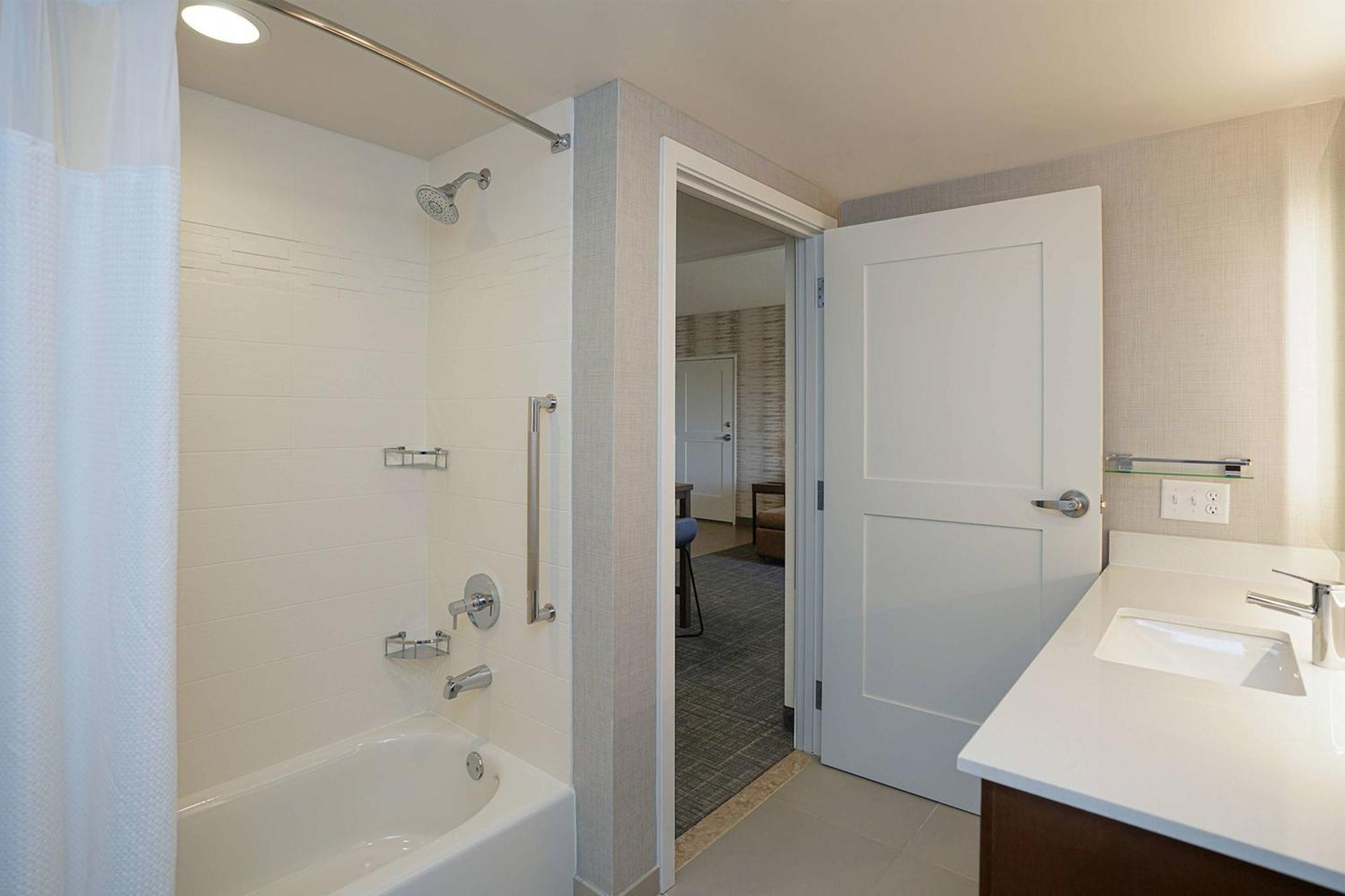 Residence Inn By Marriott Colorado Springs First & Main Екстериор снимка
